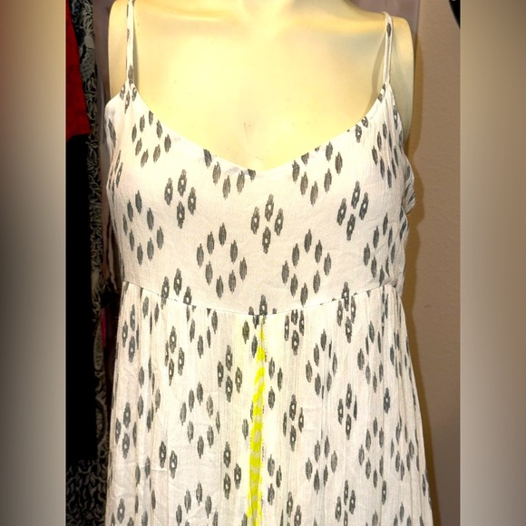 O'Neill Lagoon Ivory Print Maxi Dress Size 9 - Picture 13 of 15